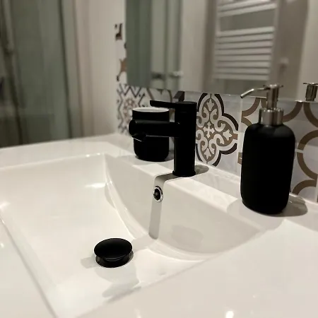 Des Bains Διαμέρισμα Εξ Λε Μπαν